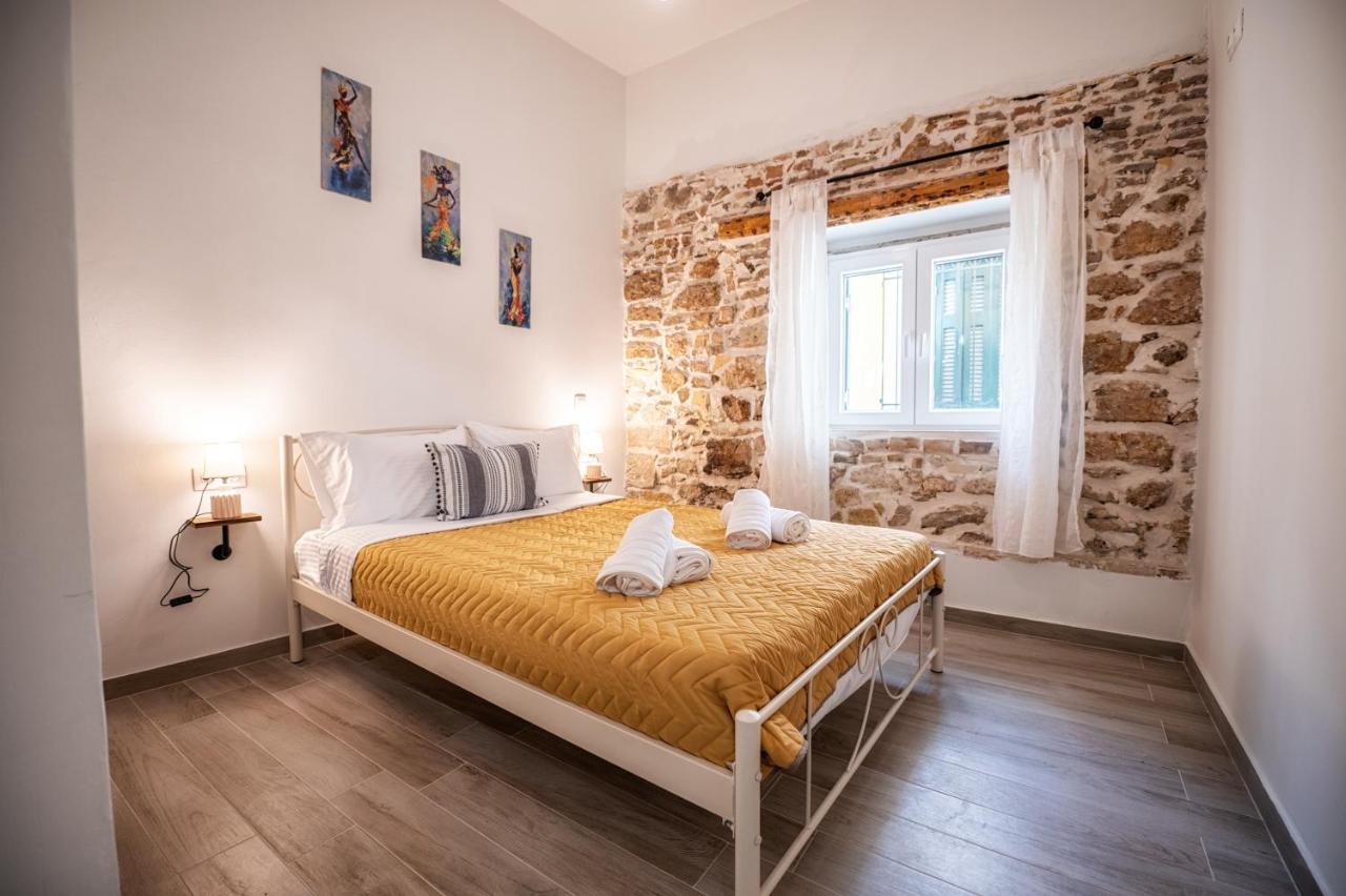 Mitropolis Places Corfu  Exterior photo